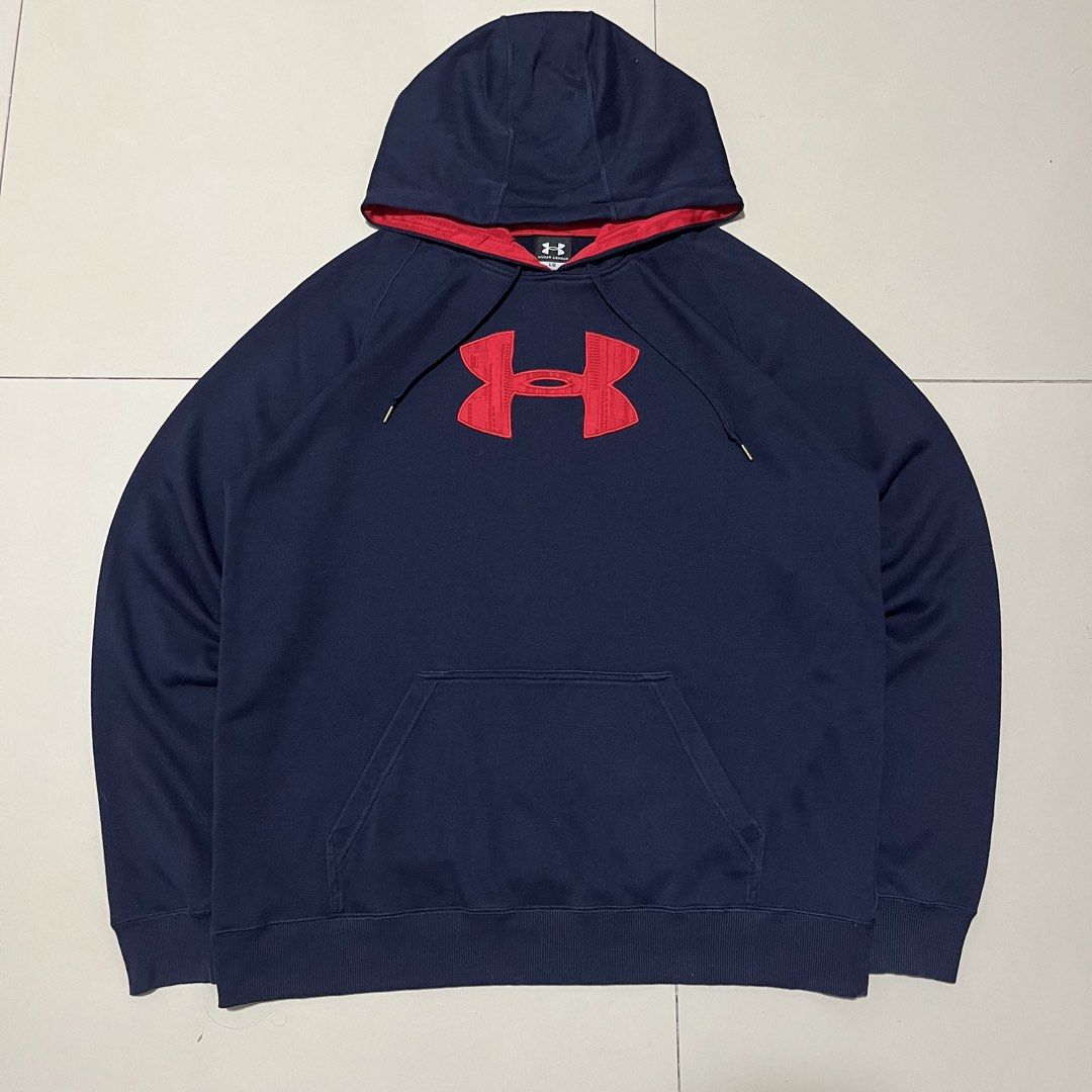 UNDER ARMOUR MID BIG LOGO HOODIE JACKET (Category: Coats, Jackets and Outerwear) located in Manila. Submitted by balanse (Listing ID 1466222065, Image 1). Description: SIZE: L ON TAG FIT DIMES: 23W X 28L EXCELLENT CONDITION. 9.9 HONEST COLOR RATE. NONE ANY ISSUE..