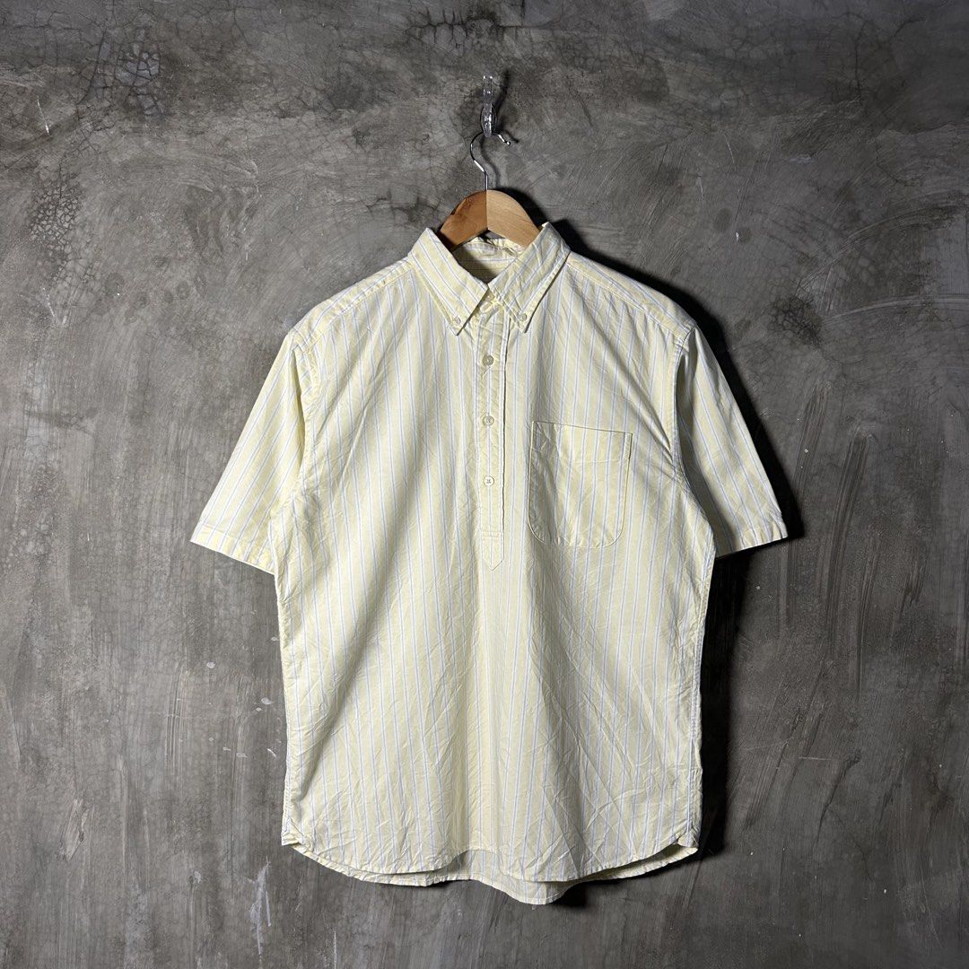 Uniqlo - Half Button Stripe Polo (Category: Formal Shirts) located in Tayabas. Submitted by streetdepartment (Listing ID 1466311411, Image 1). Description: Uniqlo - Half Button Stripe Polo Excellent condition Flaw/s: minor stain Size: Medium fits L-XL Measurements (inches): Width: 23” Length: 28 Front, 29 Back Price: 680 + shipping fee Dm to purchase! Note: Manage your expectations as you are dealing with secondhand items. Color may vary due to l
