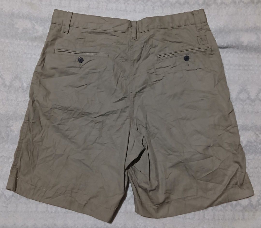 Uniqlo Jwanderson (Category: Shorts) located in Iriga City. Submitted by newbear-a710 (Listing ID 1466275656, Image 2). Description: Excellent-As New Condition Color Rate 10/10 No issue.