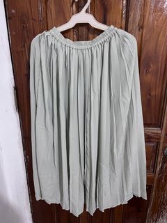 (Category: ) located in . Submitted by gbwardrobe (Listing ID 1466196446, Image 1). Description: .