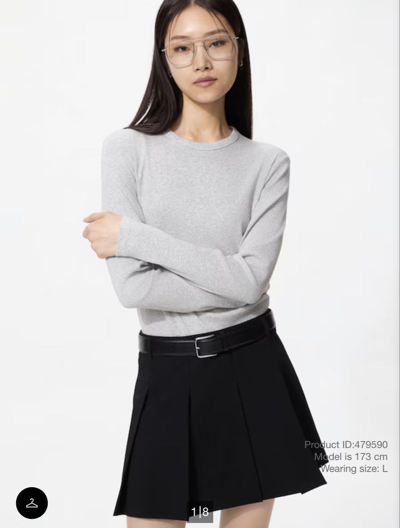 Uniqlo Ribbed Shirt (Category: Longsleeves) located in Pasig City. Submitted by chamoisee (Listing ID 1466285923, Image 1). Description: Uniqlo Ribbed Shirt 17”x23” stretched fitting.