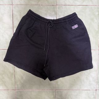 (Category: ) located in . Submitted by the.doll.wardrobe (Listing ID 1466322318, Image 1). Description: .