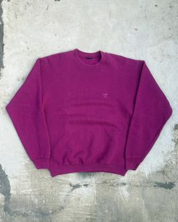 (Category: ) located in . Submitted by lyrons.wardrobe (Listing ID 1466315528, Image 1). Description: .