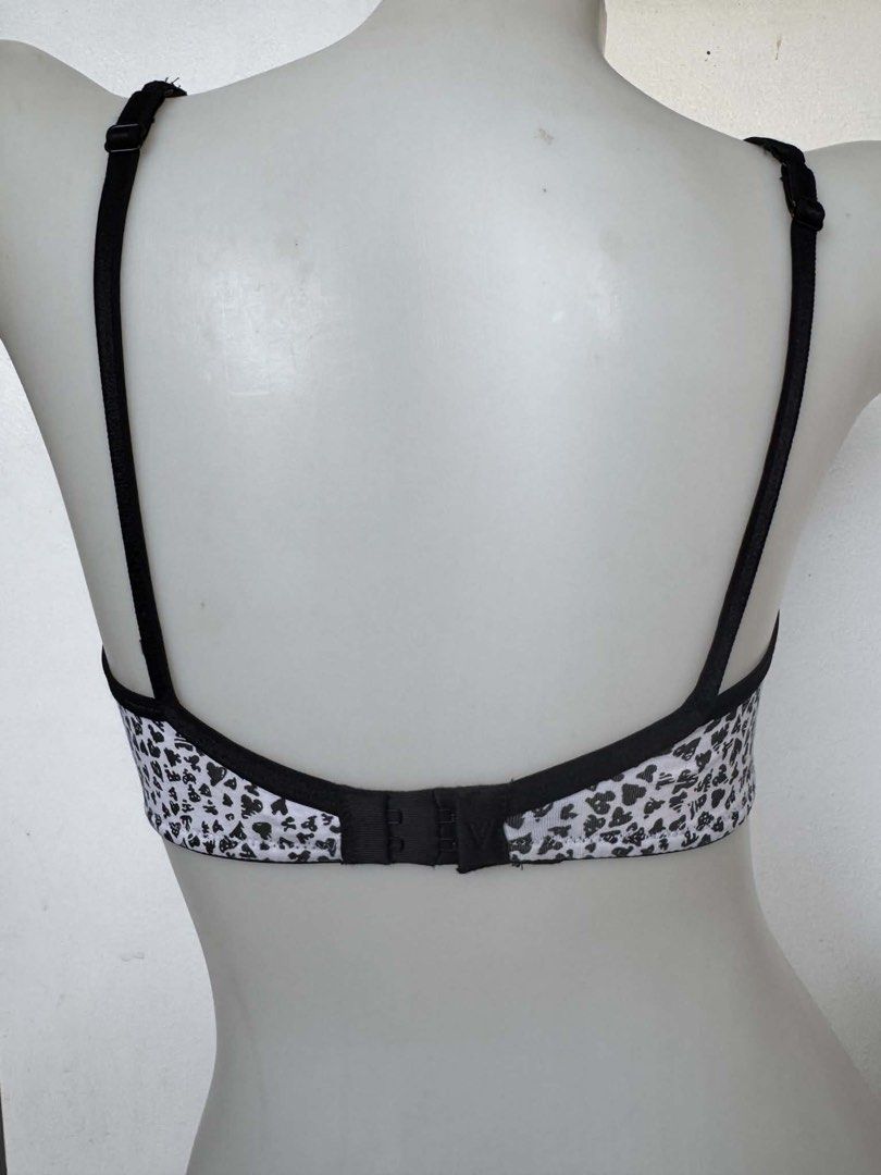 van hausen bra nonwire 32c (Category: Undergarments & Loungewear) located in San Jose. Submitted by 99ners (Listing ID 1466282037, Image 2). Description: .