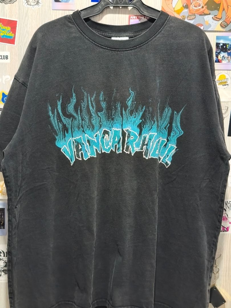 VANCARHELL FLame TEE (Category: Tshirts & Polo Shirts ) located in Davao. Submitted by thethriftproject082 (Listing ID 1466303689, Image 2). Description: Vancarhell 📍𝐌𝐈𝐍𝐄: 380 📍𝐒𝐈𝐙𝐄 𝐎𝐍 𝐓𝐀𝐆: XXL 📍𝐃𝐈𝐌𝐄𝐒: 27 x 26 - Color: Faded black - Design: Bold blue flame chest graphic - Fit: Relaxed, comfortable everyday fit - Fabric: Soft, broken-in feel from washing - Neckline: Classic crew neck - Condition: Great casual piece, ready to w