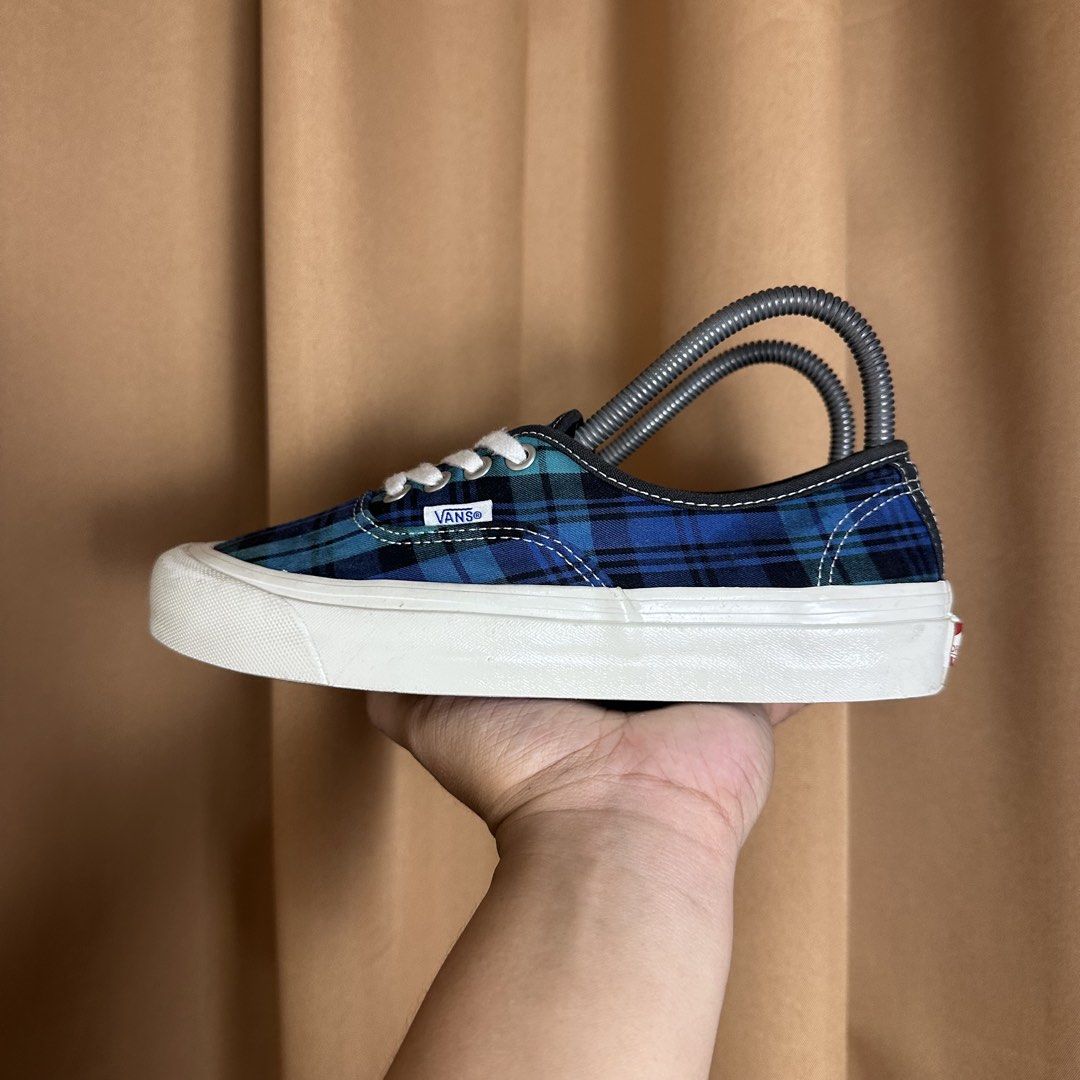 Vans (Category: Sneakers) located in Don Carlos. Submitted by rabearcelj59593 (Listing ID 1466319934, Image 3). Description: .