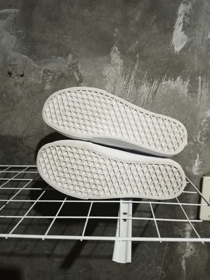 Vans Sk8 High Laceless Reissue (Category: Sneakers) located in Mabalacat. Submitted by hasashoe (Listing ID 1466155963, Image 3). Description: SIZE ON PIC EXCELLENT CONDITION GOOD WORKING PERFORMANCE WEAR AND GO.