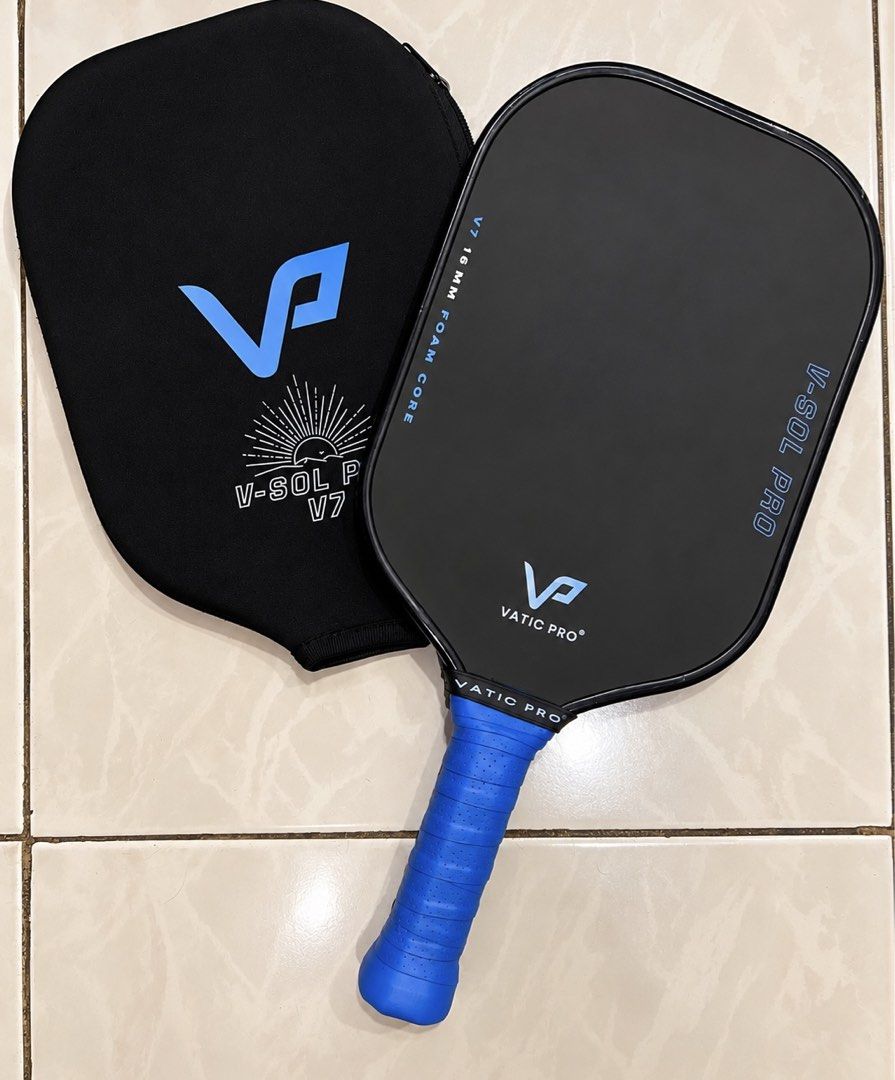Vatic Pro V-Sol Pro V7 Pickleball Paddle (Category: Racket and Ball Sports) located in Marikina City. Submitted by itsjaneee (Listing ID 1466302496, Image 1). Description: FOR SALE: Vatic Pro V Sol V7 – Elongated • 2 months used • Good condition RFS: Extra paddle 📍 Marikina.
