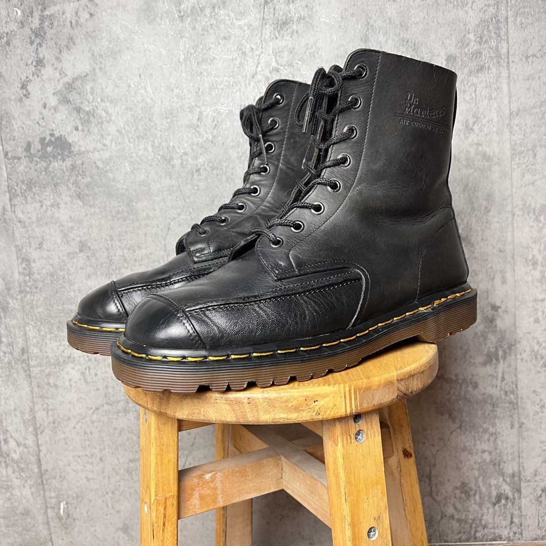 Vintage Dr. Martens 8017 (Made in England) (Category: Boots) located in Rodriguez. Submitted by jesssssy23 (Listing ID 1466315621, Image 1). Description: Vintage Dr. Martens 8017 (Made in England) • Model: Vintage Dr. Martens 8017 (Moc-Toe Design) • Origin: Authentic Made in England (UK Production) • Size: UK 8 / US Mens 9 / EU 42 • Condition: Very good vintage condition with natural leather creasing • Outsoles: Original soles with minimal heel d