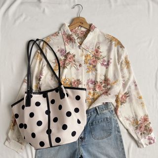 (Category: ) located in . Submitted by youlovethriftshop (Listing ID 1466204257, Image 1). Description: .