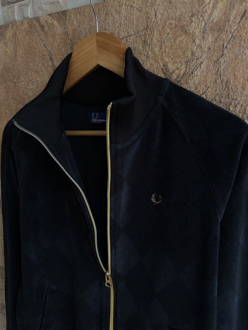 VINTAGE FREDPERRY - GEOMETRIC PATTERN TRACK JACKET (Category: Coats, Jackets and Outerwear) located in Bacolod City. Submitted by timelessbyjosh (Listing ID 1466269080, Image 3). Description: BEST FOR CASUAL & COZY OUTFITS SIZE : US 10 ACTUAL COLOR : BLACK COLOR RATE : 9 OUT OF 10 CONDITION : EXCELLENT FOR A VINTAGE PIECE MATERIAL : 80 % COTTON & 20 % POLYESTER MADE IN : PORTUGAL FLAWS : STAIN ( SEE LAST PHOTO FOR REFERENCE ) DIMENSIONS LENGTH - 
