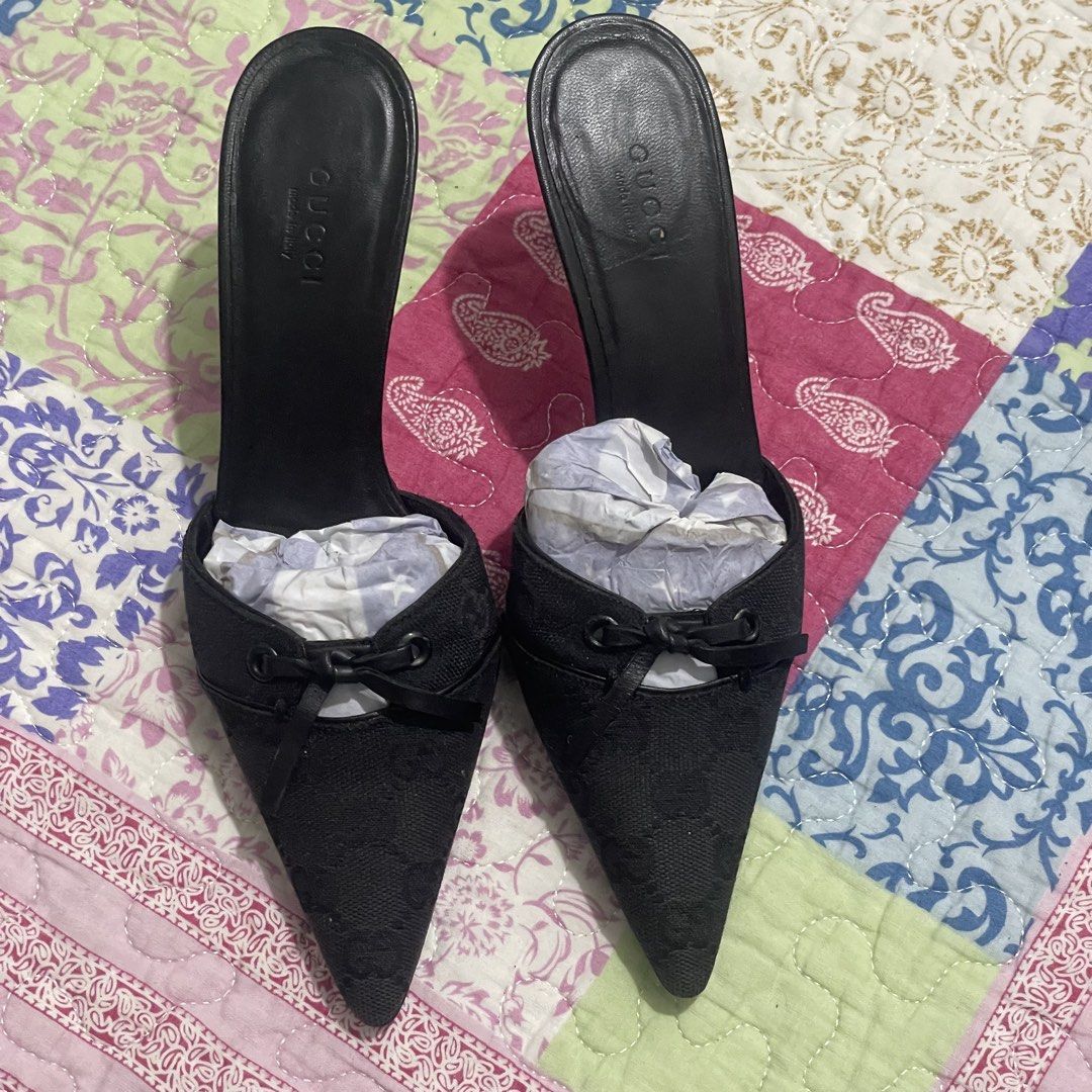 Vintage Gucci Black Monogram Pointed Toe Heels (Category: Sneakers & Footwear) located in Tuguegarao City. Submitted by ziggerryy (Listing ID 1466193411, Image 3). Description: No flaws. No holes. No heel drags. 35.5/36(slim) Super ganda😍 .