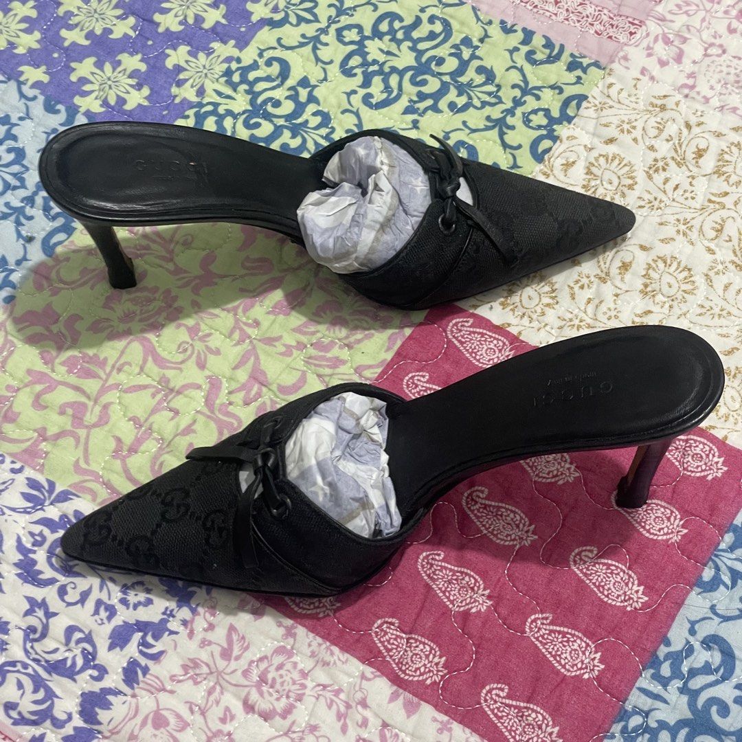 Vintage Gucci Black Monogram Pointed Toe Heels (Category: Sneakers & Footwear) located in Tuguegarao City. Submitted by ziggerryy (Listing ID 1466193411, Image 2). Description: No flaws. No holes. No heel drags. 35.5/36(slim) Super ganda😍 .