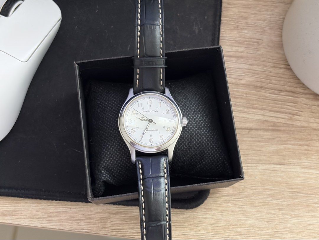 Vintage Hamilton 36mm automatic field watch (Category: Luxury Watches) located in Manila. Submitted by parkabduljonathan (Listing ID 1466234801, Image 3). Description: Rare Vintage Hamilton 9721a 36mm case size Eta 2824-2 movement Watch and replacement strap only Tondo area.