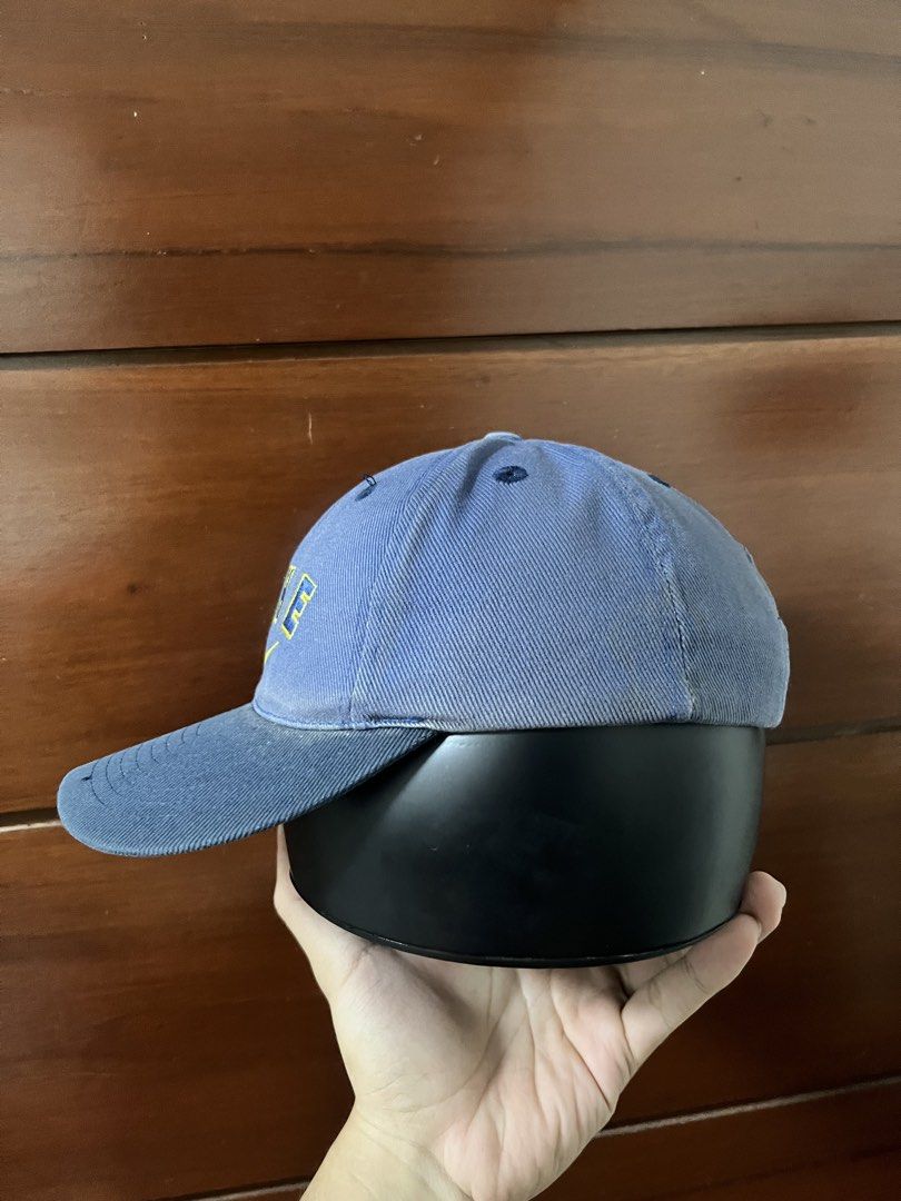 Vintage nike 90’s script cap snapback (Category: Caps & Hats) located in Manila. Submitted by all.love.thrift.shop.v2 (Listing ID 1466324538, Image 3). Description: For sale! Vintage nike cap OSFA Perfect vintage condition ₱999 + sf 📍 Cainta, rizal.