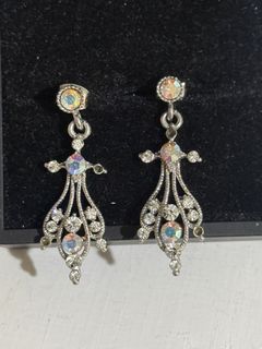 (Category: ) located in . Submitted by kiksy.closet (Listing ID 1466194320, Image 1). Description: .