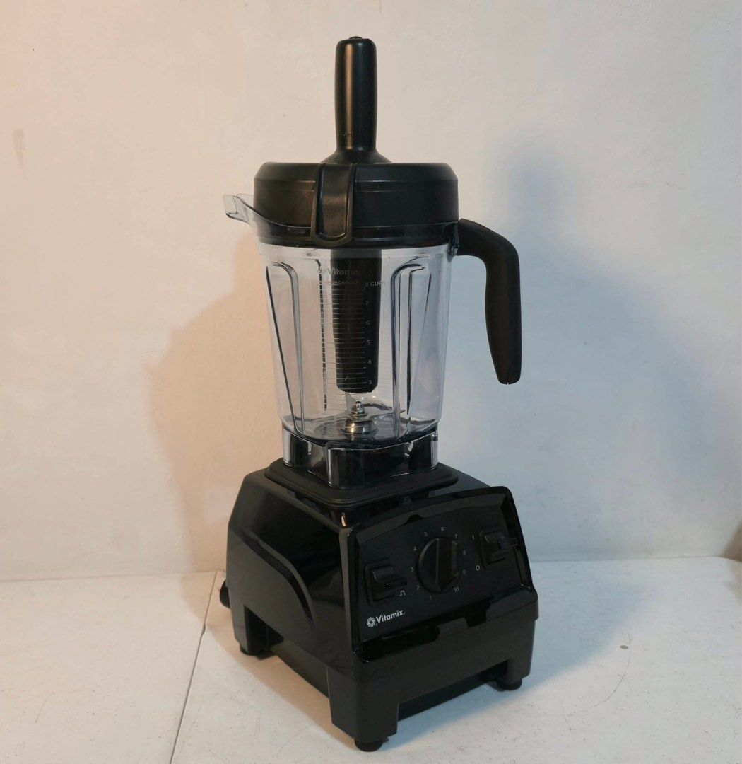 Vitamix E320 Explorian Series Blender 220V (Category: Juicers, Blenders & Grinders) located in Rizal. Submitted by mikz_1303 (Listing ID 1466193908, Image 3). Description: Vitamix E320 Explorian Series Blender 220V Australian mall pull out Used as display unit Good as new Inclusion Box Manual Tamper Pitcher No issue .