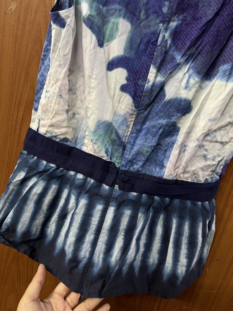 VIVIENNE TAM (Category: Luxury Apparel) located in Baguio. Submitted by SharylCaranay (Listing ID 1466184431, Image 2). Description: 🧺Needs wash.