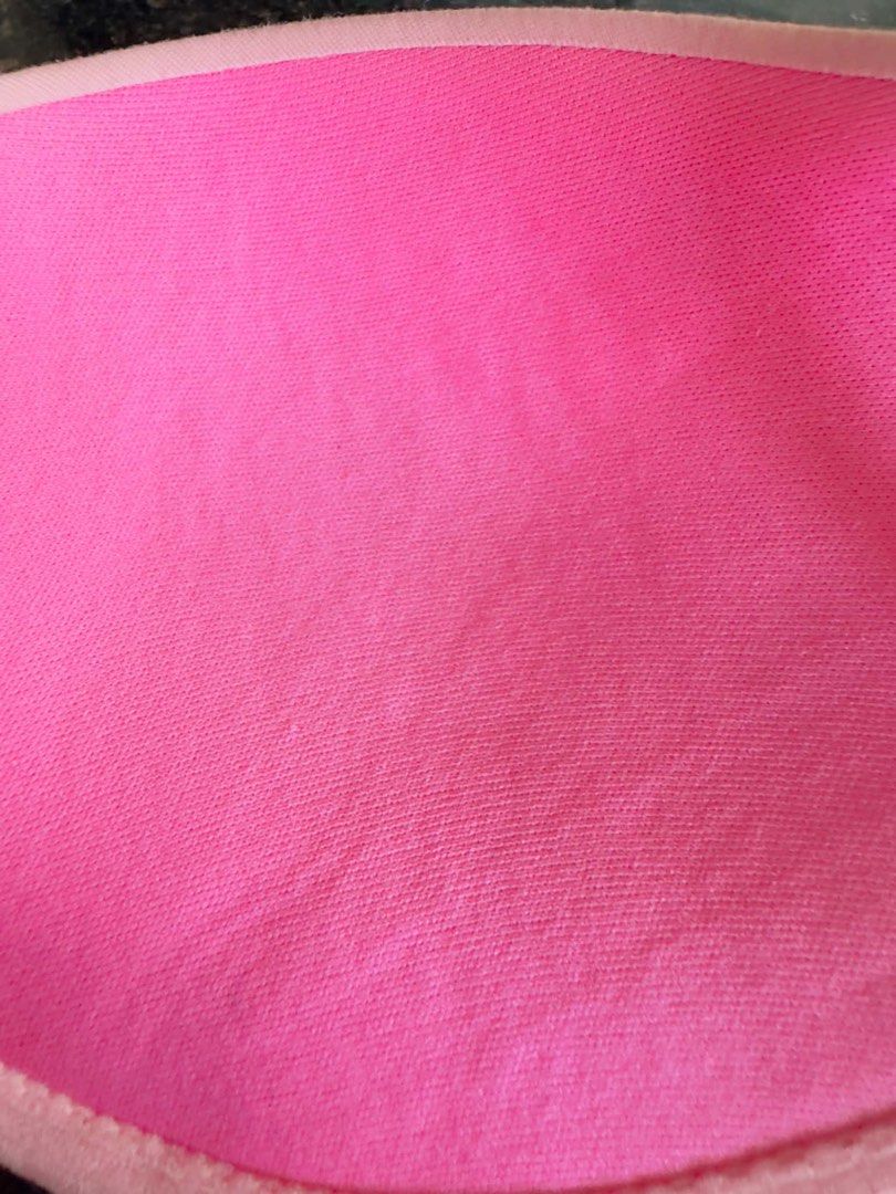 vs pink push up bra 32C (Category: Undergarments & Loungewear) located in San Jose. Submitted by 99ners (Listing ID 1466283160, Image 2). Description: .