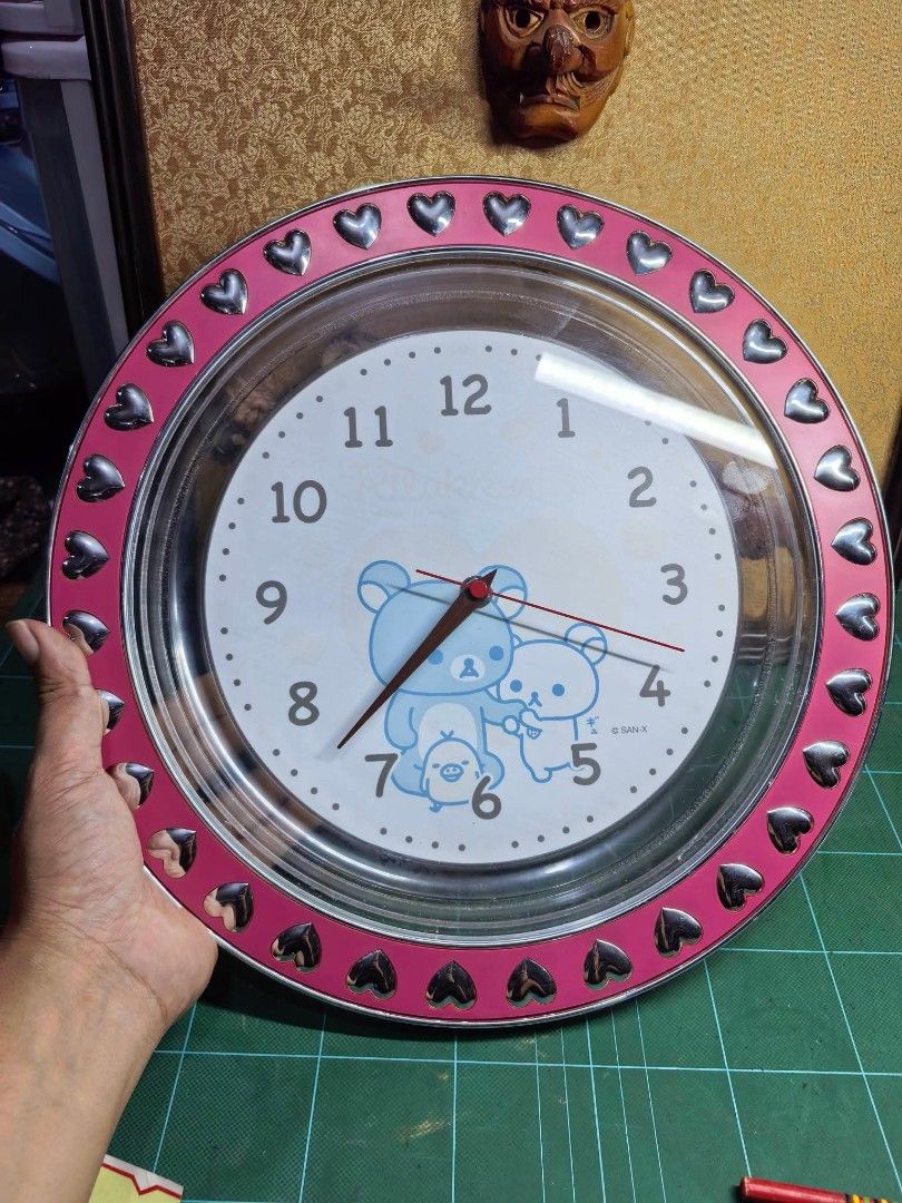 Wallclock - Rilakkuma San-X (Category: Clocks) located in Cebu City. Submitted by dudes_villanueva (Listing ID 1466288782, Image 2). Description: Wallclock - Rilakkuma San-X 📌 In excellent working condition. 📌 Malaki. 📌 AA Battery operated. (Not included) Diameter: 12.75 in.