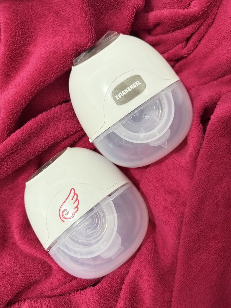 Wearable br.east pump handsfree (Category: Breastfeeding & Bottle Feeding) located in Makati City. Submitted by lernjergui (Listing ID 1466330529, Image 3). Description: Orig price: 1,400 Selling price: 999 Makati loc.