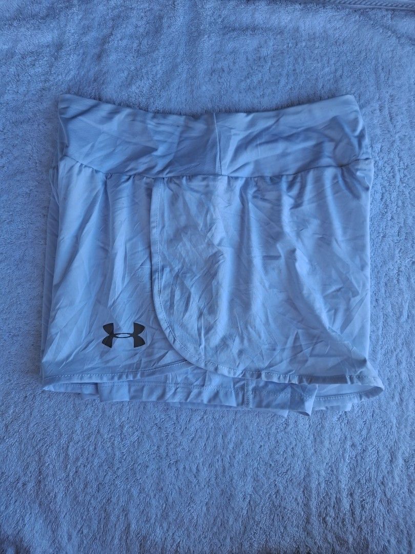 UNDER ARMOUR FLY BY 2-IN-1 WHITE SHORT (Category: Activewear) located in Abucay. Submitted by petiteprettyboutiquev2 (Listing ID 1466171808, Image 3). Description: color rate white na white ito.. L in size but fits well to M Goods for running or pickleball with inner kasi and flowy + SF(J&T) Disclaimer : need wash may mga washable stains na stock din kasi ng matagal.