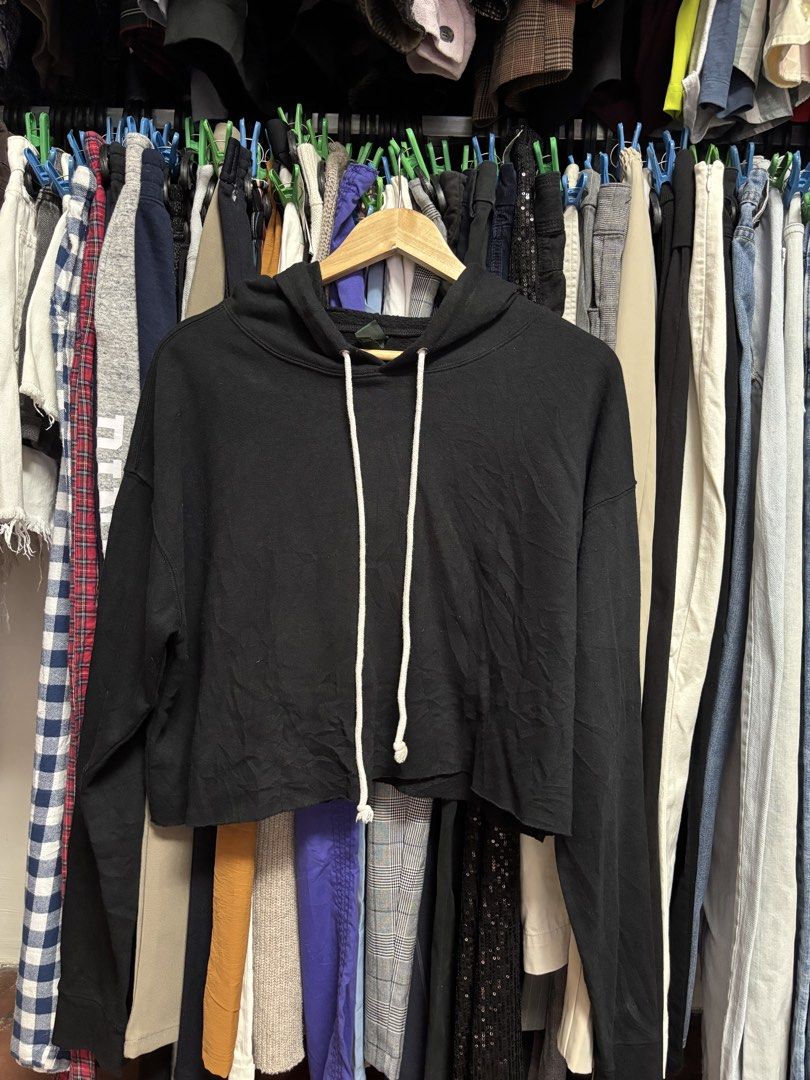 wild fable longsleeve (Category: Longsleeves) located in Pila. Submitted by isabelasthriftclothes (Listing ID 1466297781, Image 1). Description: .