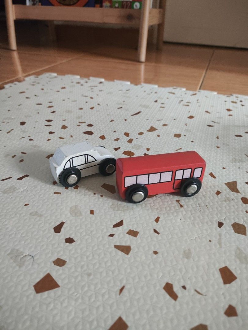 Wooden Car Set 🚗 (Category: Kids Toys) located in Taguig. Submitted by cleanupmomma (Listing ID 1466243873, Image 1). Description: Please take time to read ❤️ Sold as set wyiwyg.