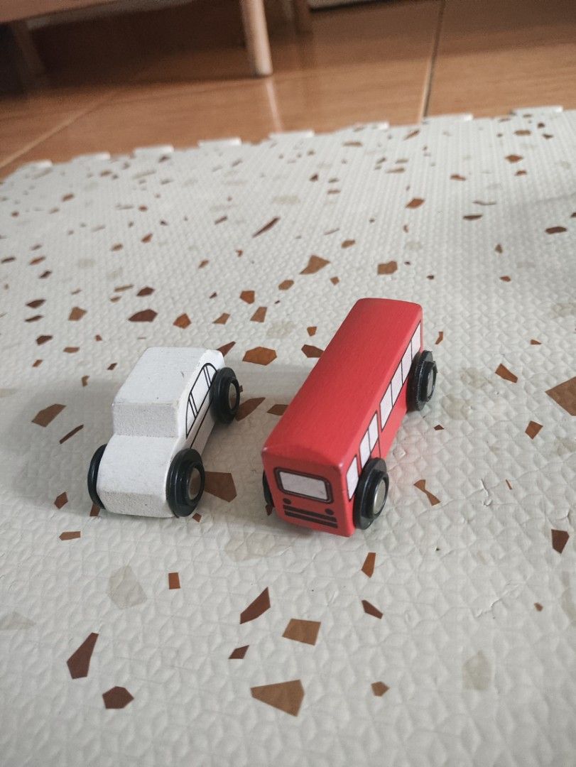 Wooden Car Set 🚗 (Category: Kids Toys) located in Taguig. Submitted by cleanupmomma (Listing ID 1466243873, Image 2). Description: Please take time to read ❤️ Sold as set wyiwyg.