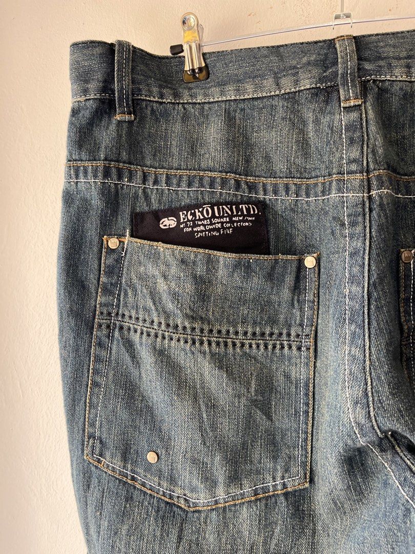 Y2k Ecko Unlimted Baggy pants (Category: Jeans) located in Santa Rosa. Submitted by jhongilber04420 (Listing ID 1466199740, Image 3). Description: Y2k Ecko Unlimted Baggy pants 34w 43L 10 ol Excellent condi 9/10 cr No issue Sign of usage 1k +sf .