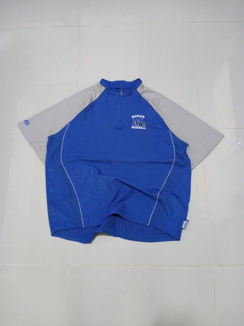 Y2k Marian baseball jersey 1/4 zip (Category: Activewear) located in Manila. Submitted by _t20hrift (Listing ID 1466288758, Image 2). Description: Y2k Marian baseball jersey 1/4 zip Size • XL Excellent condition Width • 26.5 Length • 29.