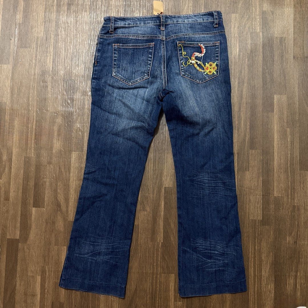y2k whimsy 2000s midrise embroided beaded denim pants (Category: Jeans) located in Pasig City. Submitted by misssynergy1800 (Listing ID 1466172958, Image 3). Description: .