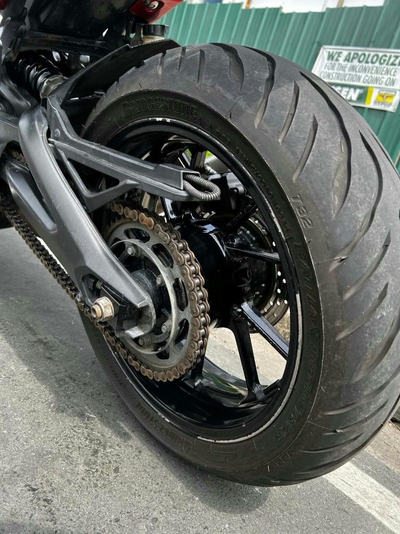 Yamaha MT-09 2019 (Category: Motorbikes for Sale) located in Quezon City. Submitted by mccchs (Listing ID 1466278932, Image 3). Description: SALE YAMAHA MT09 2019 💯 - 21k orig odo, not tampered - red color indicated - aftermarket elbow and SC project CR-T slip on - foldable brake/clutch levers - complete papers - ABS/powermodes okay LOC: del rey ville 2 gate 2, caloocan city 📍 PRICE: 375k very negotiable 💵.