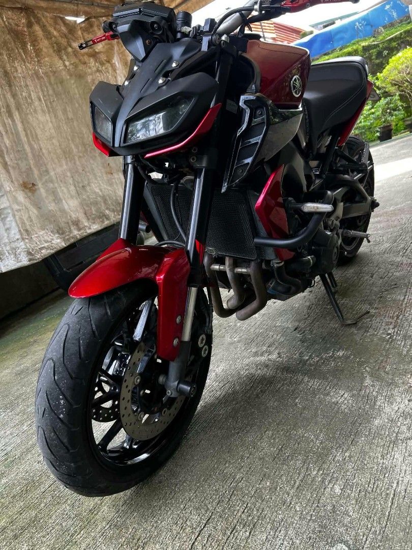 Yamaha MT-09 2019 (Category: Motorbikes for Sale) located in Quezon City. Submitted by mccchs (Listing ID 1466278932, Image 2). Description: SALE YAMAHA MT09 2019 💯 - 21k orig odo, not tampered - red color indicated - aftermarket elbow and SC project CR-T slip on - foldable brake/clutch levers - complete papers - ABS/powermodes okay LOC: del rey ville 2 gate 2, caloocan city 📍 PRICE: 375k very negotiable 💵.