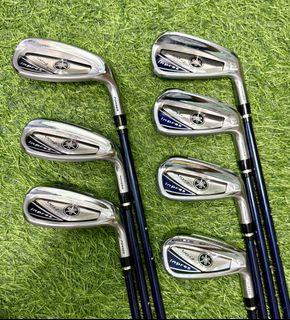 Yamaha Rossi 46, Sports Equipment, Sports & Games, Racket & Ball Sports ...