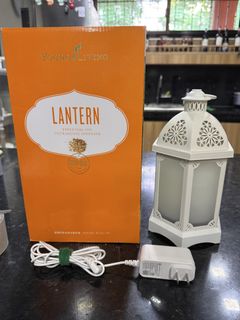 (Category: ) located in . Submitted by sofiesmerch (Listing ID 1466209434, Image 1). Description: .