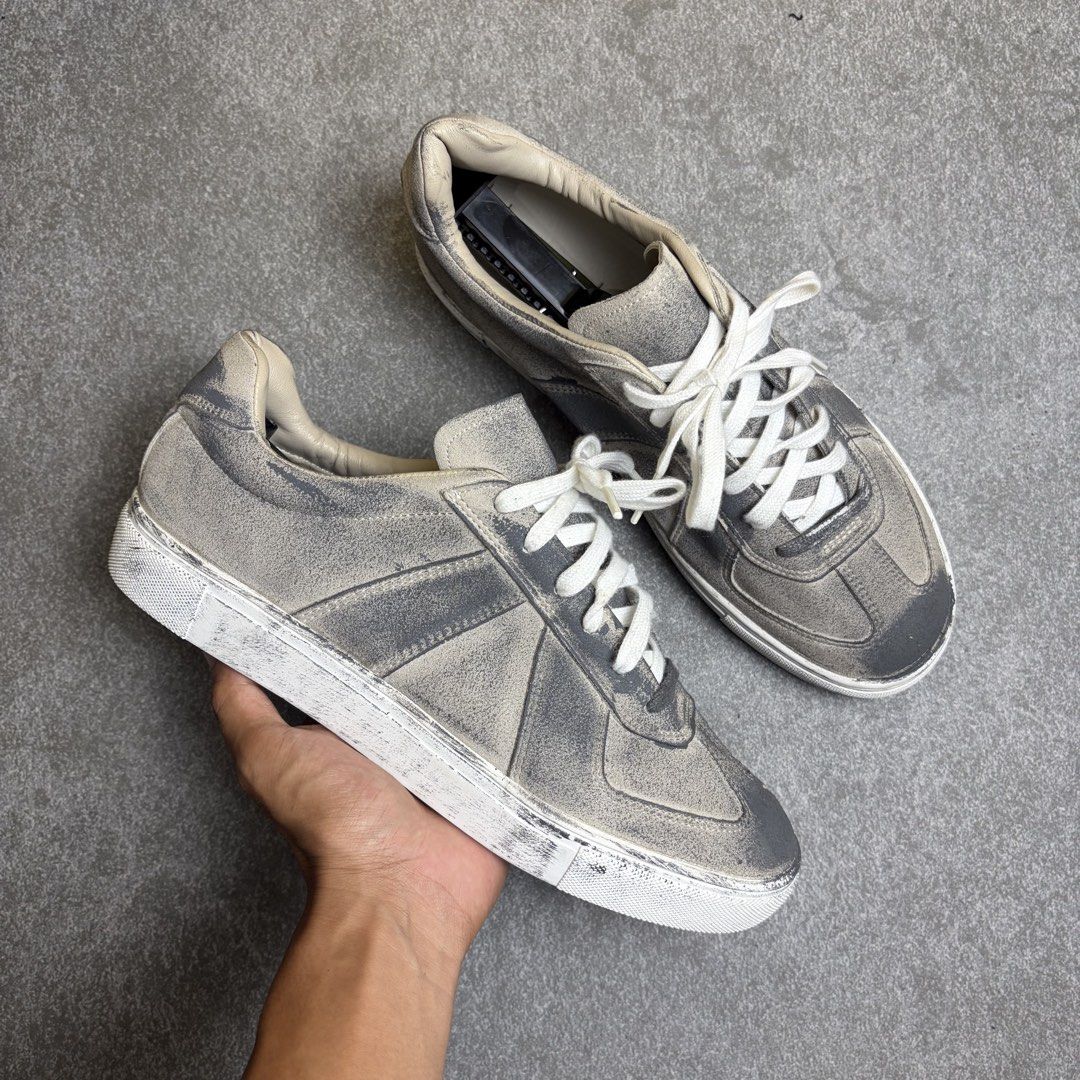 Y.S.H Distressed Low-Top Sneakers (Category: Sneakers) located in Cagayan de Oro. Submitted by taramattsa45690 (Listing ID 1466157790, Image 1). Description: - Brand: Y.S.H (Made in Korea) - Style: Low-top sneakers - Color/Finish: Grey with a heavy distressed, faded wash effect - Details: White laces, chunky white rubber outsoles, clean tread with embossed branding, and comfortable leather interior lining - Condition: Excellent, no flaws aside fr