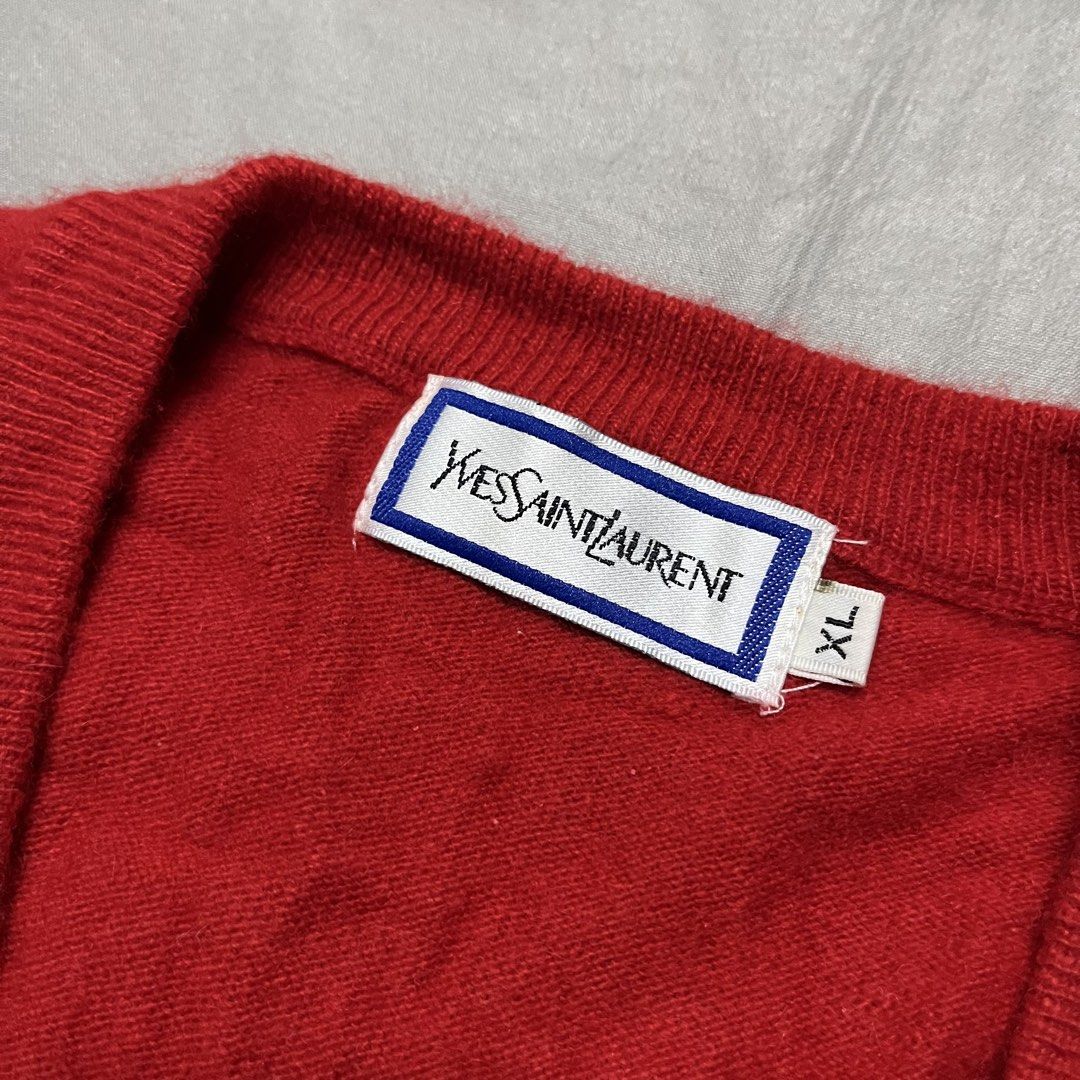 YSL (Category: Luxury Apparel) located in Las Pinas. Submitted by unknownthfrift99 (Listing ID 1466284675, Image 3). Description: FOR SALE YSL CASHMERE SWEATER VEST SIZE XL W-21.5 L-26 NO ISSUE 2k+SF LAS PIÑAS LOC .