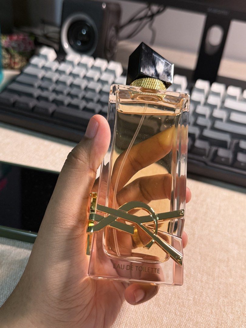 YSL Libre EDT (Category: Fragrance & Deodorants) located in Manila. Submitted by elbimby (Listing ID 1466253147, Image 2). Description: Selling my pre-loved YSL Libre Eau de Toilette. Super classy scent, perfect for everyday wear or dates. Reason for Selling: Hindi match sa skin chem ko Can unli-check kung legit or hindi 😆 Pero 💯 legit to :) 90ml Juice Level: 97%.
