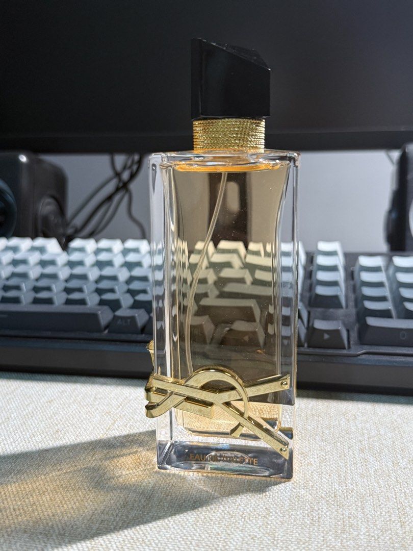 YSL Libre EDT (Category: Fragrance & Deodorants) located in Manila. Submitted by elbimby (Listing ID 1466253147, Image 1). Description: Selling my pre-loved YSL Libre Eau de Toilette. Super classy scent, perfect for everyday wear or dates. Reason for Selling: Hindi match sa skin chem ko Can unli-check kung legit or hindi 😆 Pero 💯 legit to :) 90ml Juice Level: 97%.