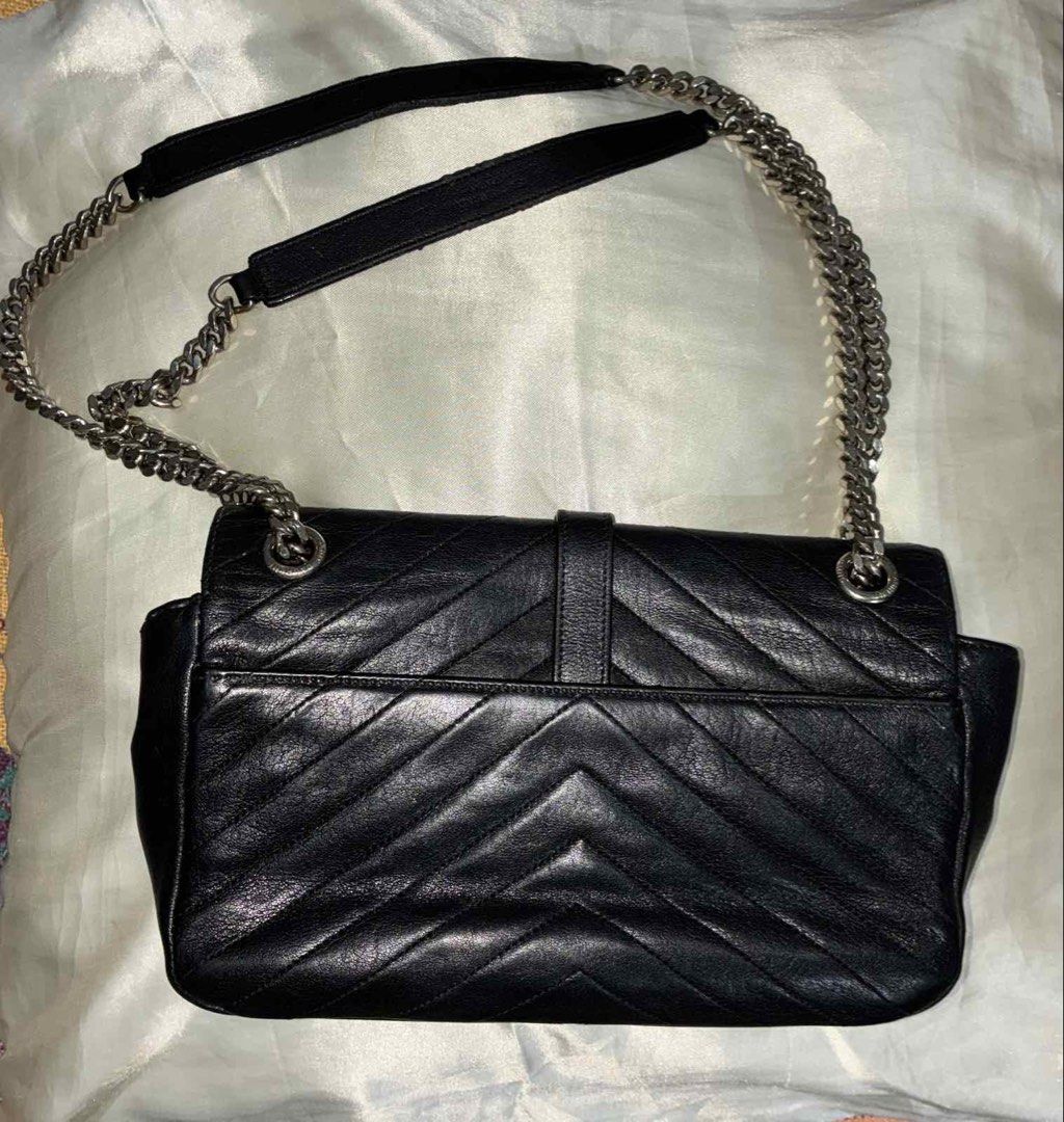 yves saint laurent ysl college (Category: Luxury Bags & Wallets) located in Pasay City. Submitted by iflyph (Listing ID 1466156042, Image 2). Description: - Authentic YSL college - medium shoulder / sling bag - Black textured leather - scratches here and there 7/10 condition guaranteed authentic or money back no return no exchange.
