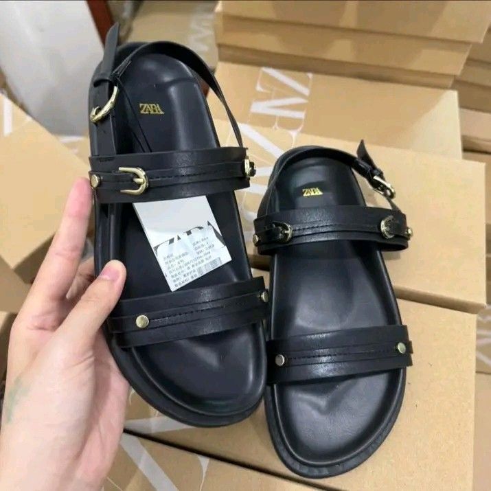 Zara 2 Strap Flats (Category: Flats & Sandals) located in Manila. Submitted by christinecleokim (Listing ID 1466195611, Image 1). Description: .