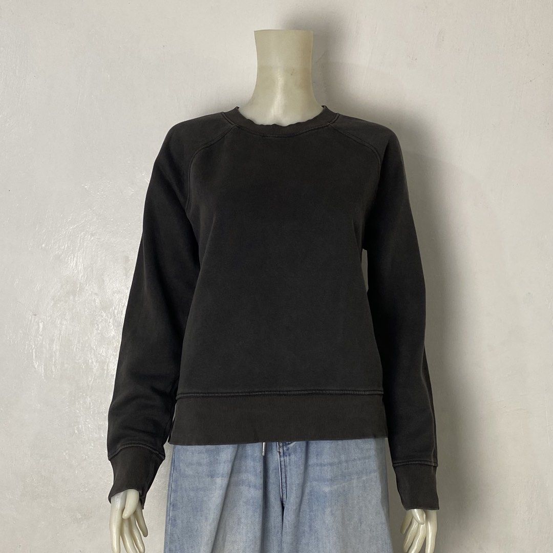 ZARA ✨ | Sun-Bleached Charcoal Raglan Sweatshirt (Category: Coats, Jackets and Outerwear) located in Bulacan. Submitted by orc.ph (Listing ID 1466263989, Image 3). Description: ZARA ✨ | Sun-Bleached Charcoal Raglan Sweatshirt Material Used: Cotton-Poly - Charcoal - Boxy - Loose-Fitting -Ribbed Collar, Hem And Cuffs -Casual -Raglan Sleeves ‎-Size: M -Width: 20” ‎-Length: 22” ‎ ‎Pristine Condition. No Visible Flaws. No Issue At All ‎ ‎⚠️Note: For I