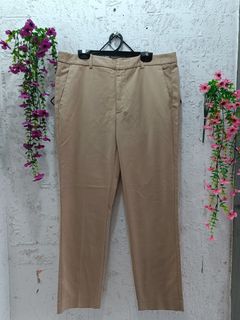 (Category: ) located in . Submitted by original_uniqlo (Listing ID 1466224940, Image 1). Description: .