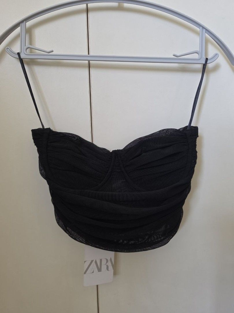 Zara strapless (Category: Sleeveless) located in Pasig City. Submitted by noelrb (Listing ID 1466335746, Image 1). Description: with tag.