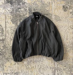 (Category: ) located in . Submitted by awenustore (Listing ID 1466196577, Image 1). Description: .