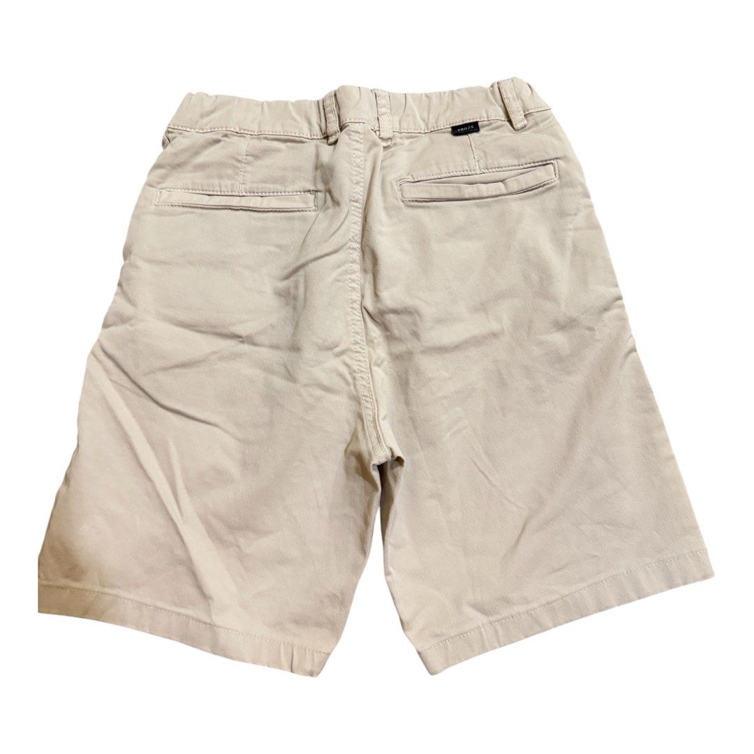 Zara chino shorts (Category: Babies & Kids Fashion) located in Lipa City. Submitted by lifestyled (Listing ID 1466175798, Image 2). Description: Adidas shorts black Size 5-6 Bottom- W-10.5” L- 13” Color rate- 9/10 💯 Authentic.