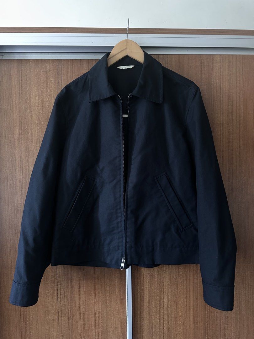 Zara Cropped Jacket/Overshirt Size S (Category: Coats, Jackets and Outerwear) located in Makati City. Submitted by dreeeindacity (Listing ID 1466194425, Image 1). Description: Size: S Color: Black/Dark Navy Bought early this year, used twice Retails for around 5k php 2,500php OBO .