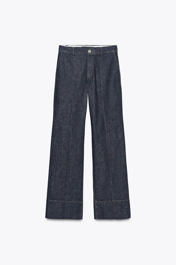 Zara Indigo Denim Pants (Category: Jeans) located in San Juan City. Submitted by sellingforless__ (Listing ID 1466203982, Image 1). Description: Used twice only Mid waist with wide leg silhouette and front seam details .