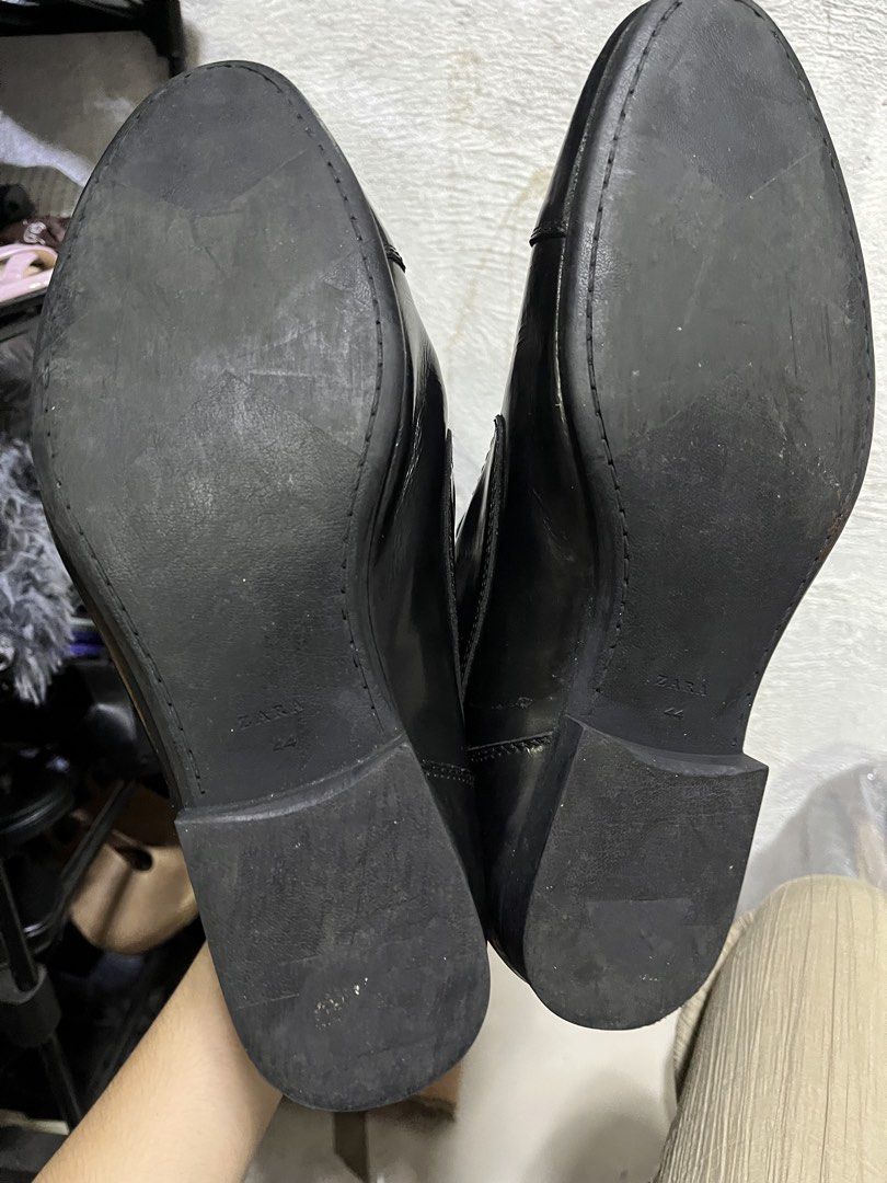 Zara Mens Boots 44 (Category: Boots) located in Cagayan de Oro. Submitted by leehanfinds (Listing ID 1466196682, Image 3). Description: .